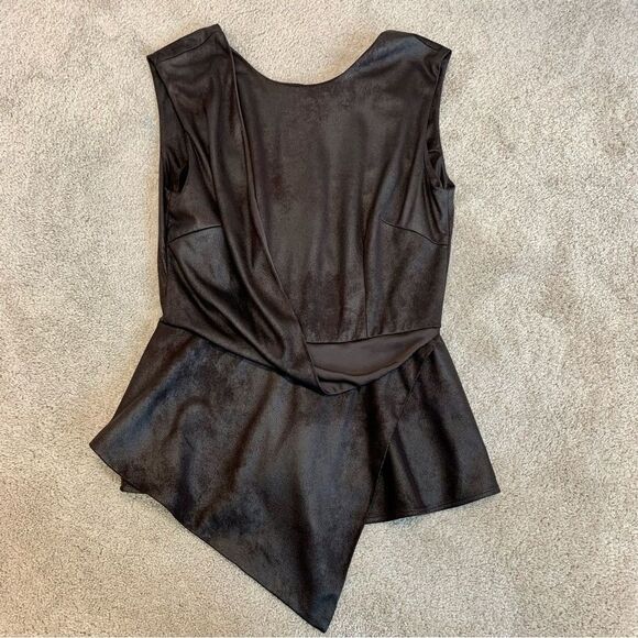 Nha Khanh brown faux suede asymmetrical draped peplum top Sz 10 sleeveless - Picture 10 of 16